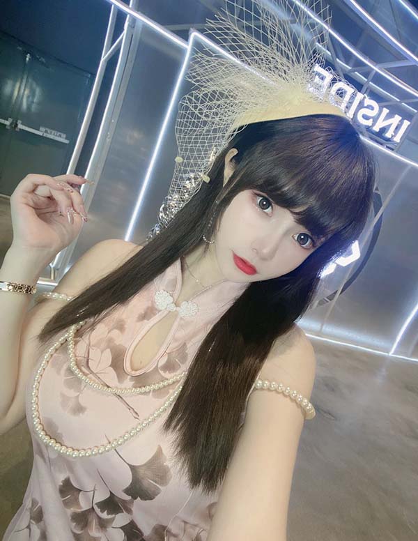 纽约外围女经纪人